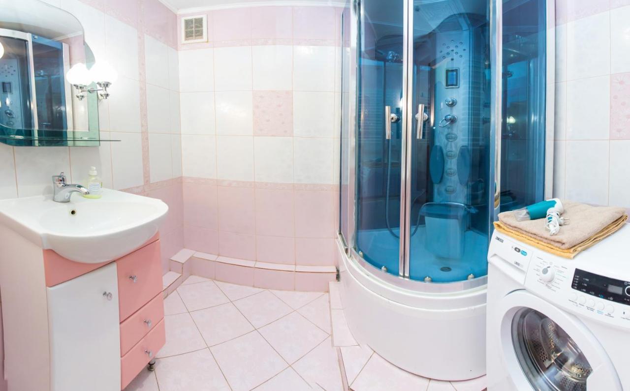 2 Кім. Квартира З Видом На Озеро+5 Хв Доцентру Ternópil Exterior foto